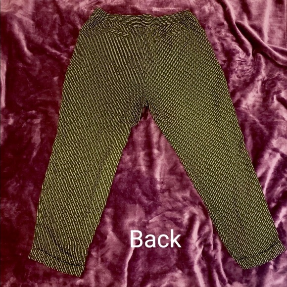 GAP Patterned Black Pants - Picture 2 of 4